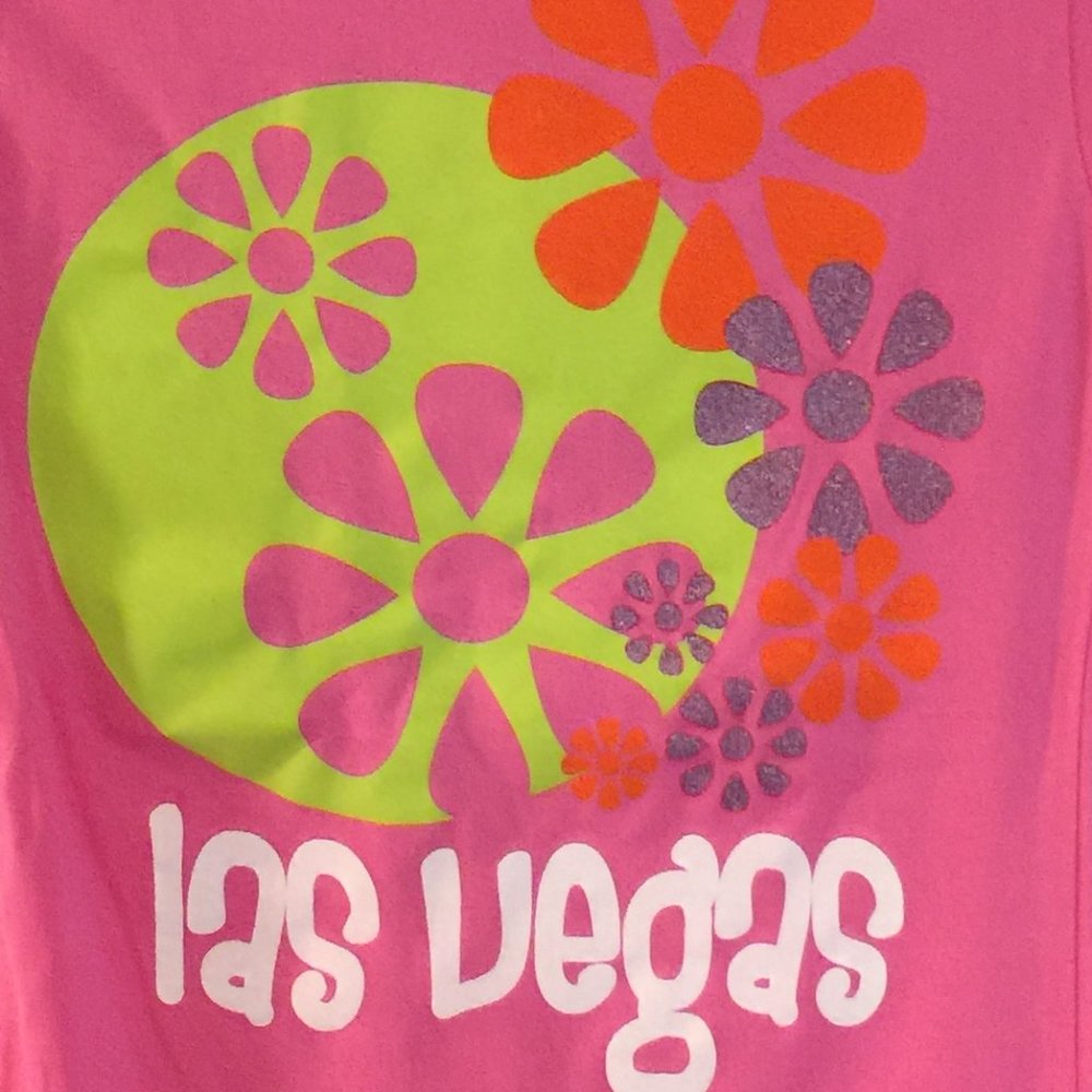 🐬Youth Pink Girly Tee w/flowers & Las Vegas, NWT